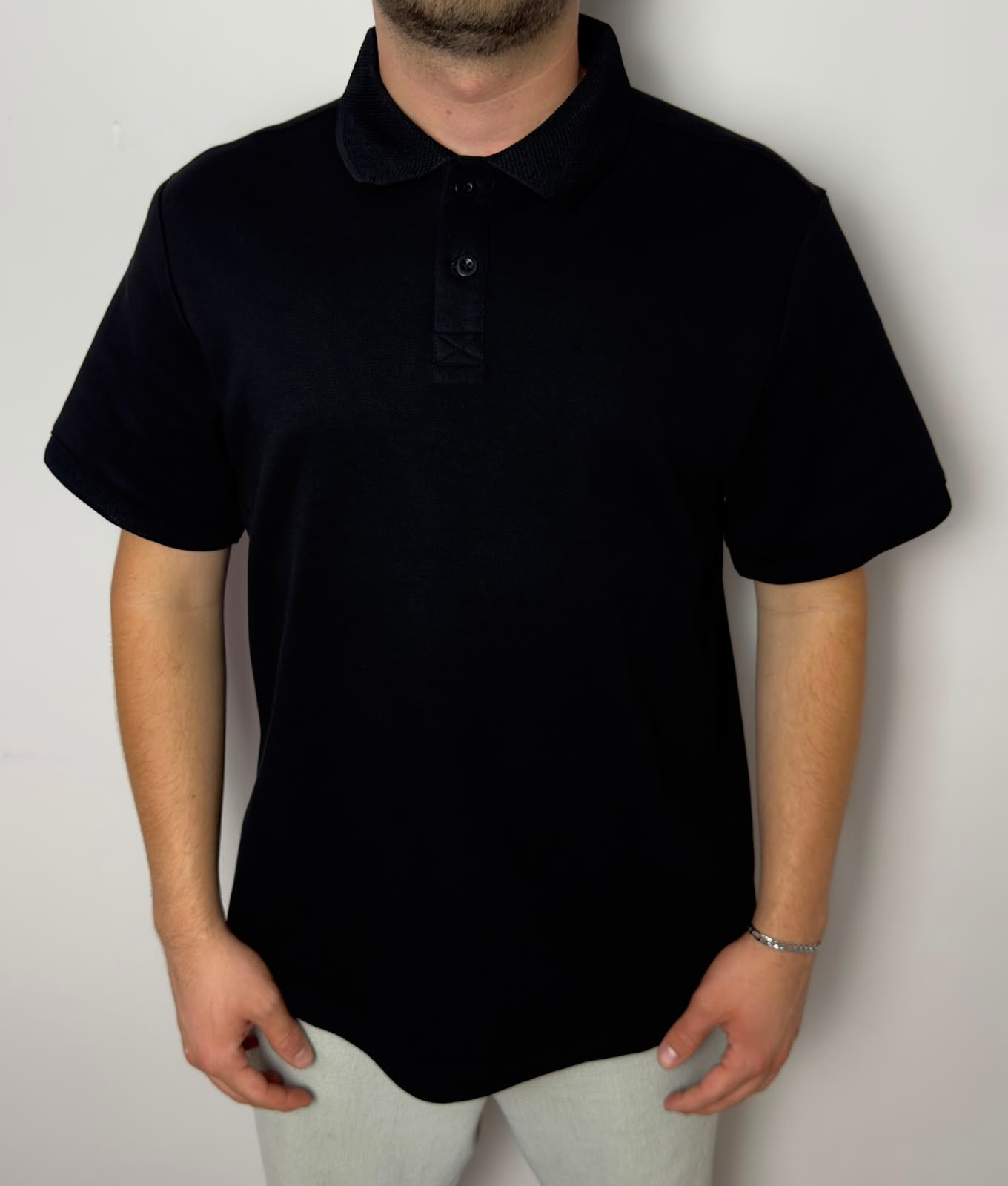 Premium Basic Polo Yaka Tişört – Siyah parlak yaka modeli