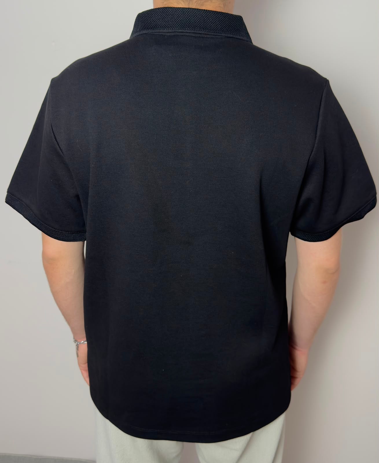 Premium Basic Polo Yaka Tişört – Siyah parlak yaka modeli
